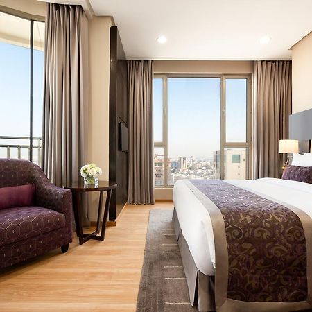 Wyndham Garden Manama Hotel Exterior photo