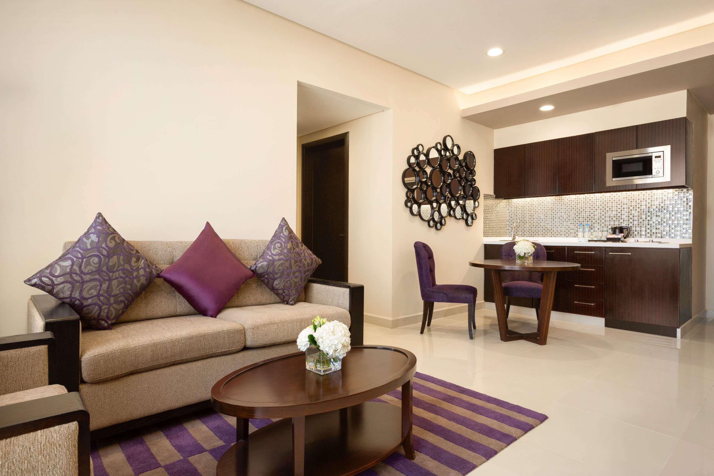 Wyndham Garden Manama Hotel Exterior photo