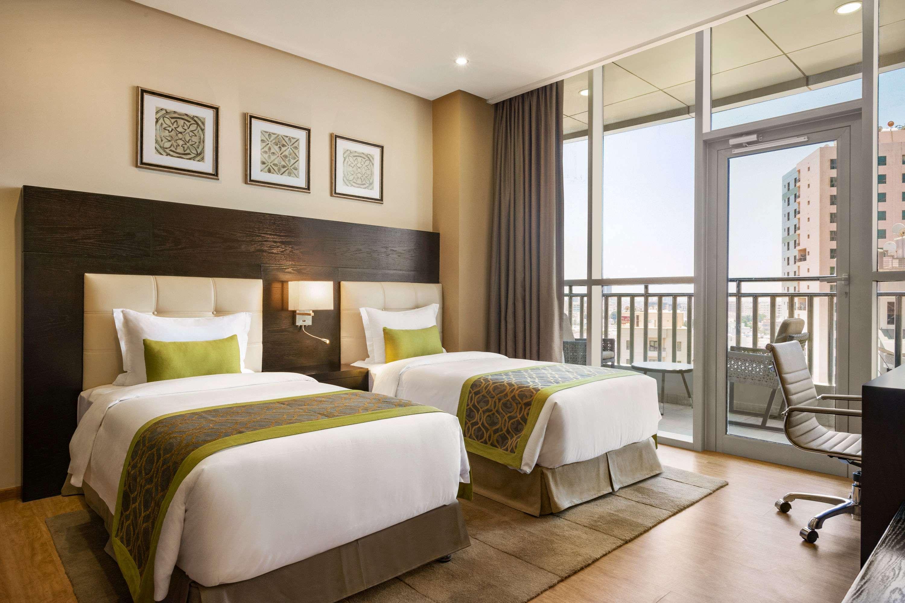 Wyndham Garden Manama Hotel Exterior photo